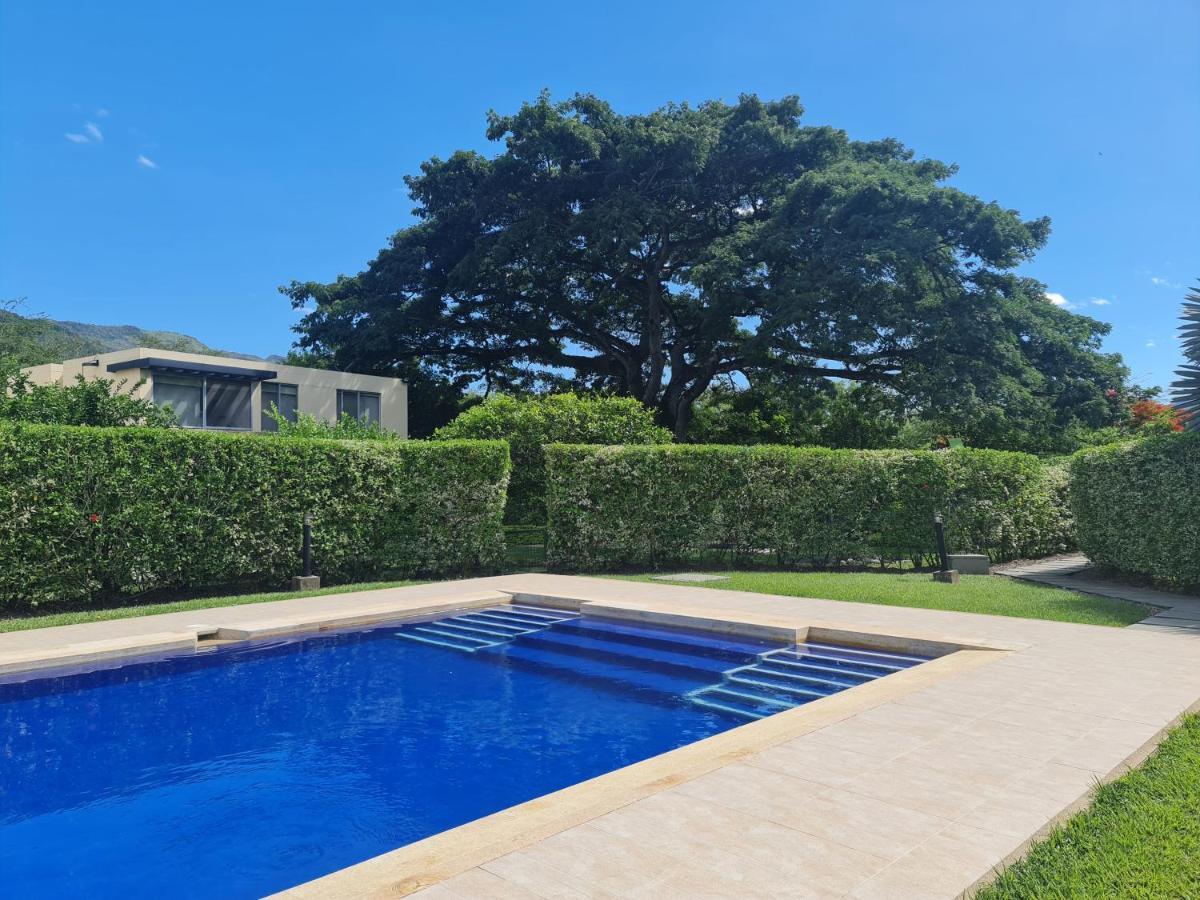 Acata - Condominio Campestre / Casa Вилета Екстериор снимка